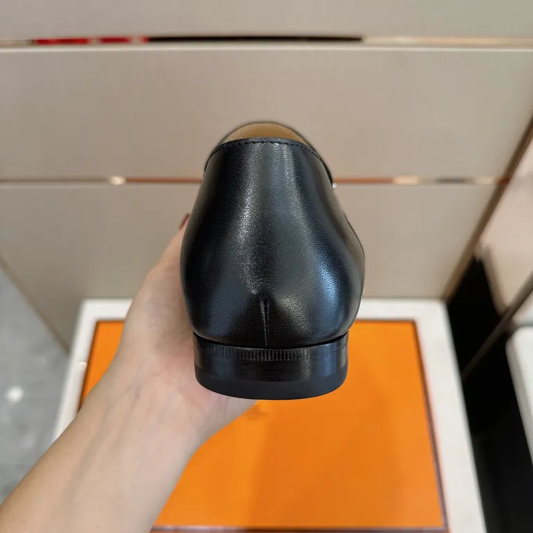 Hermes Shoe 